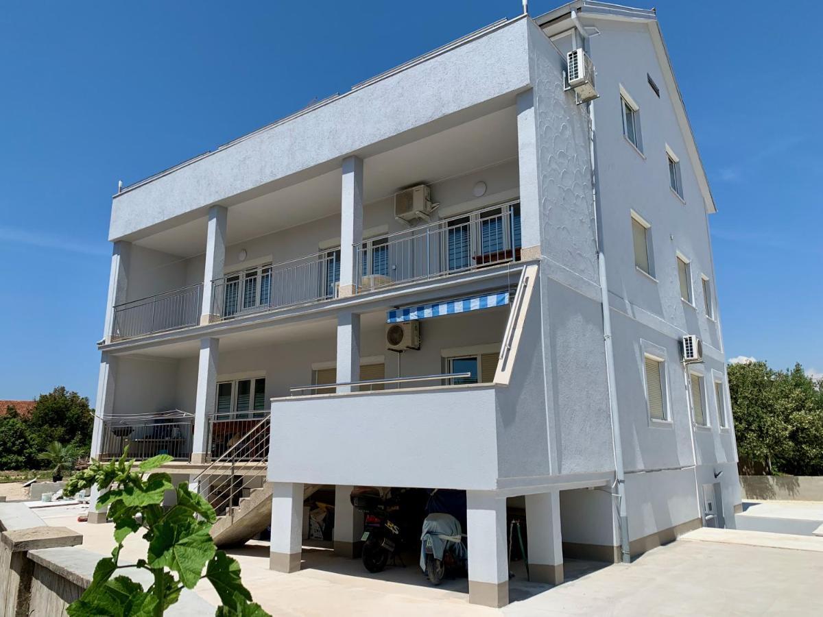 Apartments Janko باكوشتاني المظهر الخارجي الصورة